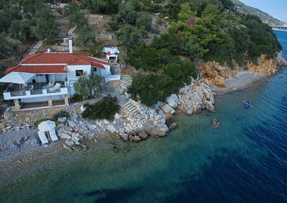 Fisherman's Cottage -1 estrellas en Kalamakia