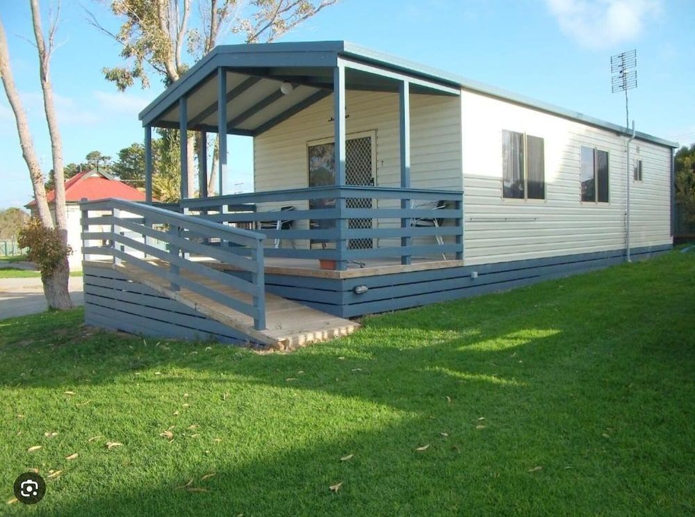 Elliston Waterloo Bay Tourist Park 3