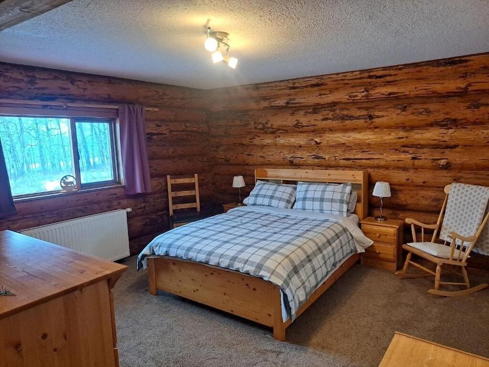 Smithers Driftwood Lodge 3