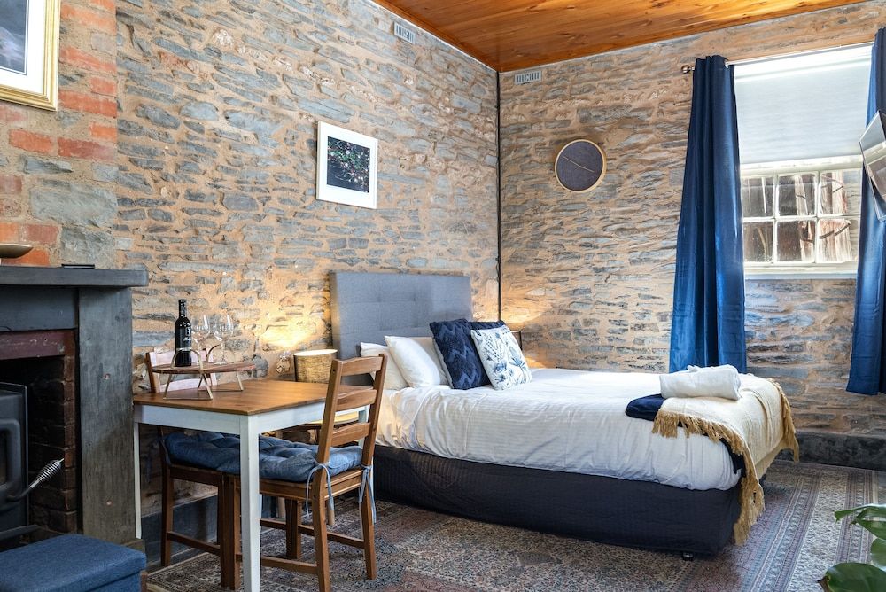 Reillys Wines Heritage Cottages -1 estrellas en Mintaro