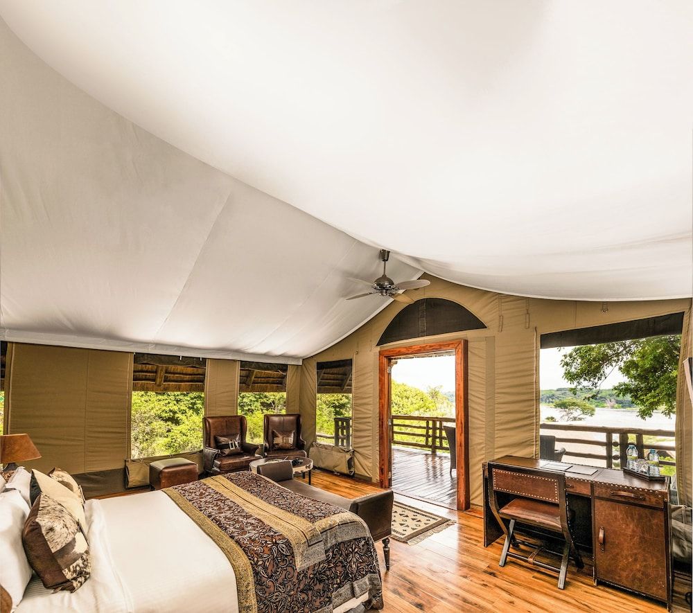 Chobe Safari Lodge | East Africa Uganda 3