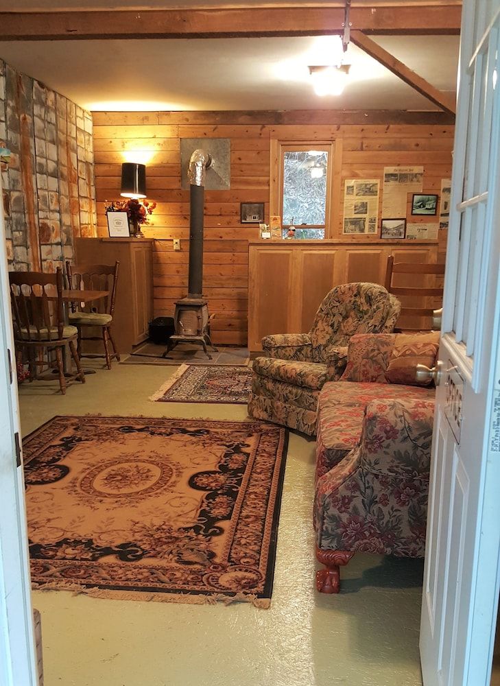 The Cabins at Healing Springs 2