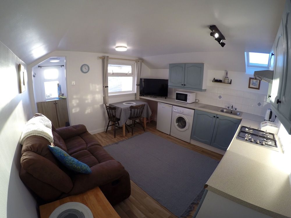 Stromness Apartments 3