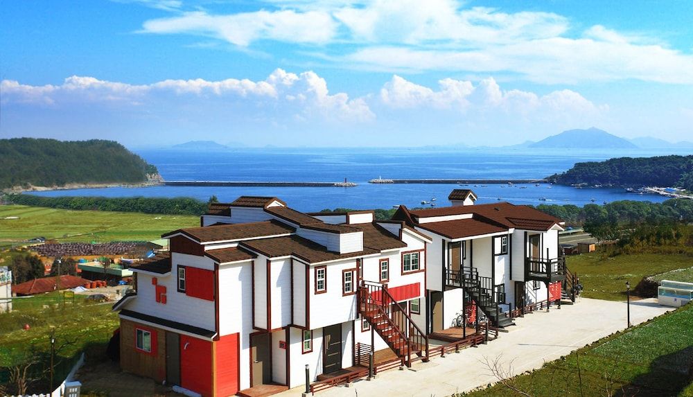 Bluesean Pension -1 estrelas em Namhae
