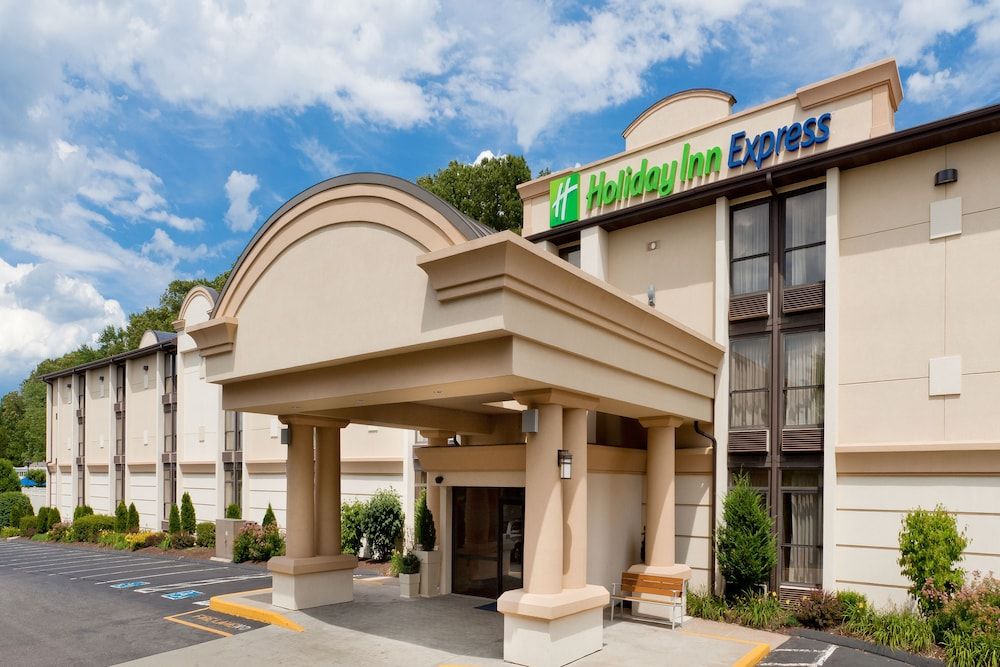 Holiday Inn Express Southington by IHG 2 estrelas em Southington