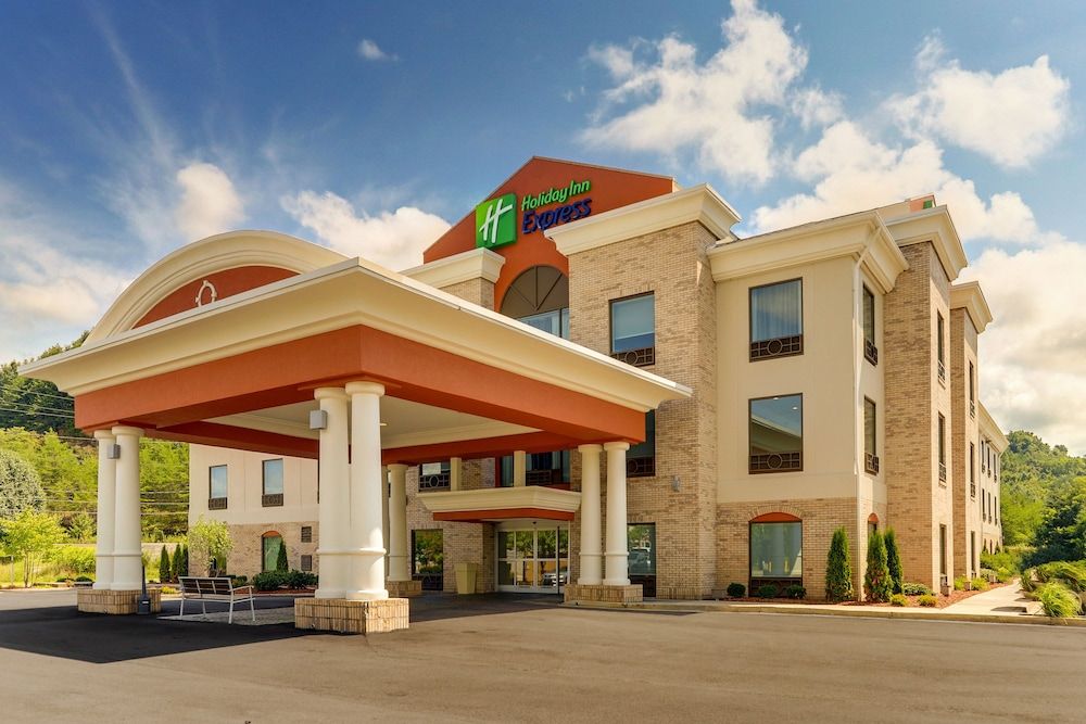 Holiday Inn Express & Suites Corbin by IHG 2 estrellas en Corbin