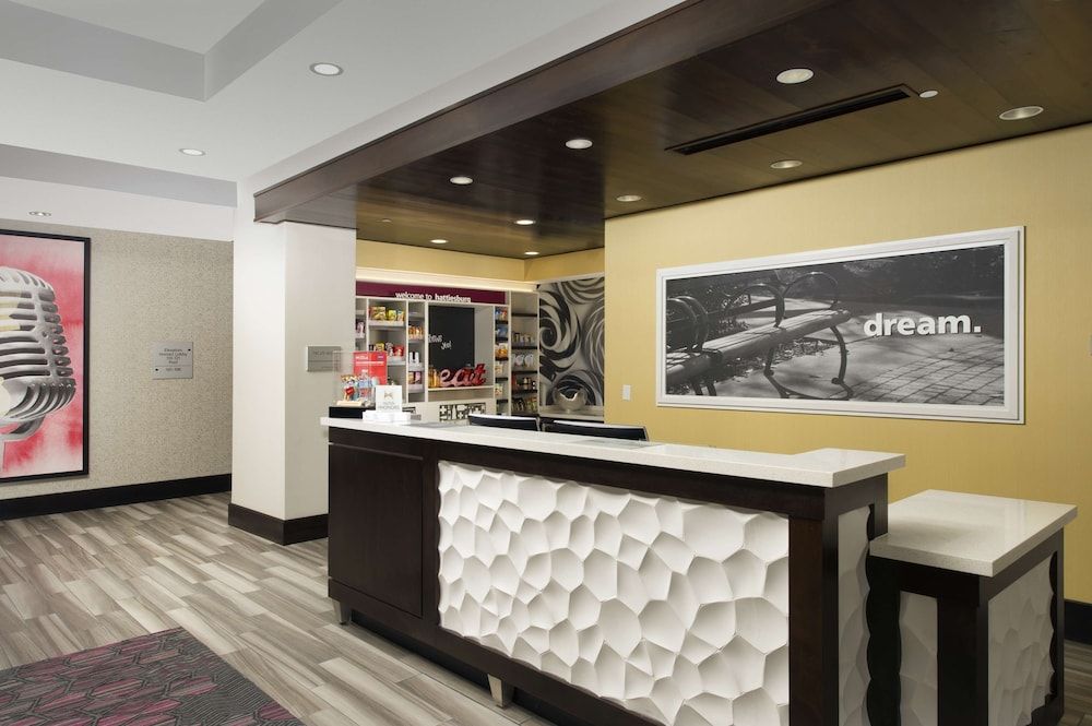 Hampton Inn by Hilton Hattiesburg 2