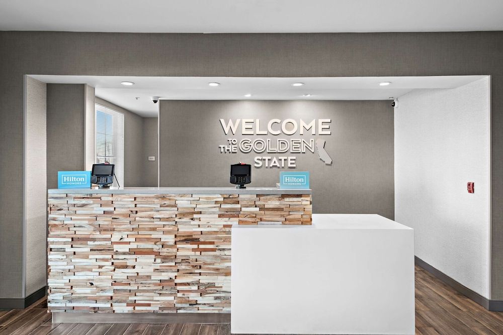 Hampton Inn by Hilton Calexico 3
