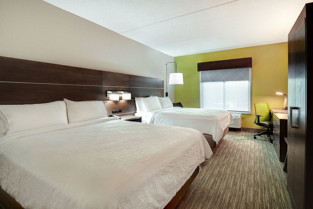 Holiday Inn Express & Suites Smyrna by IHG 3