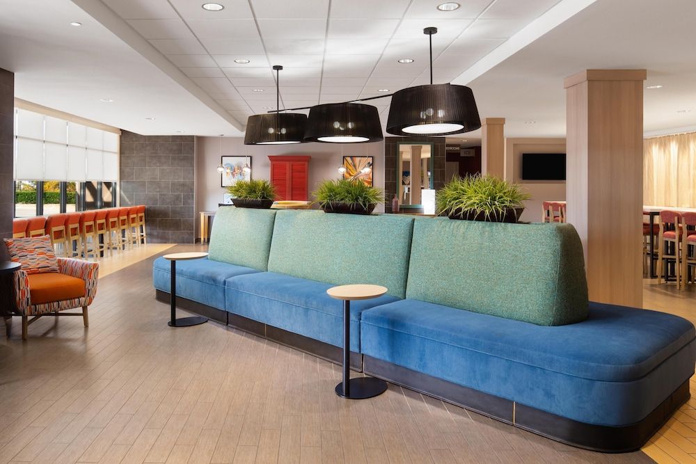Home2 Suites by Hilton Alexandria 2