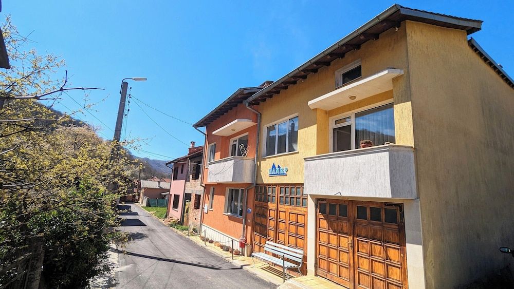 Pamir Guest House -1 estrellas en Shipkovo