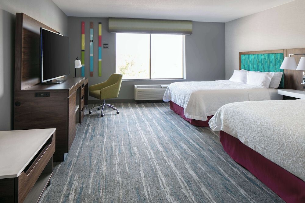 Hampton Inn & Suites Grafton 3