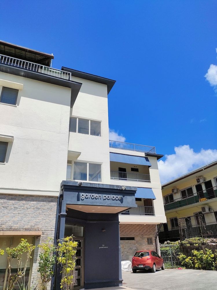 Garden Palace Downtown 4 estrellas en Koror