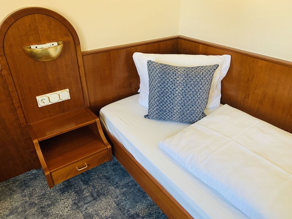 Parkhotel 2