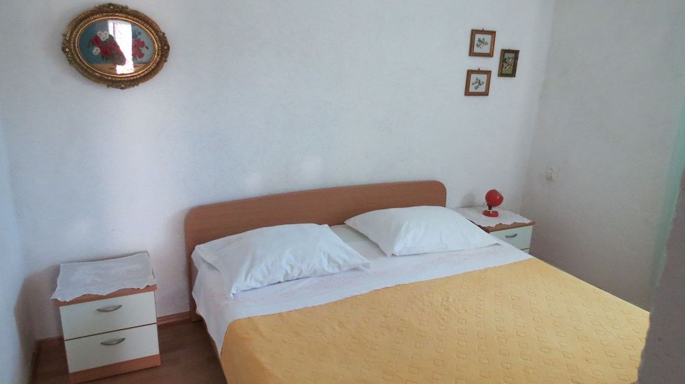 Apartments Janja 3