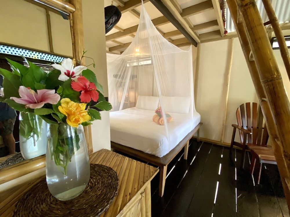 Little Corn Beach and Bungalow 2