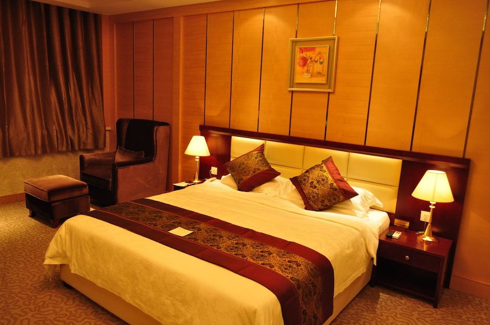 Sogecoa Golden Peacock Hotel 2