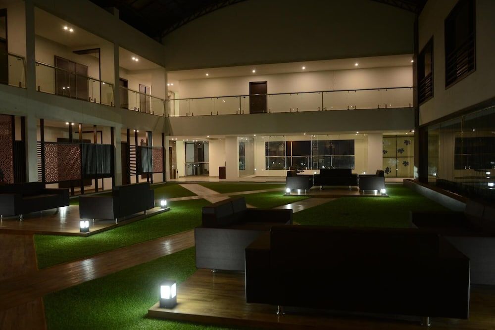 The Divine Resort 3