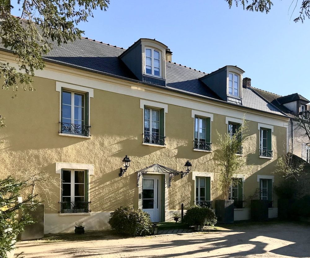 Le Clos de Villeroy -1 estrellas en Mennecy