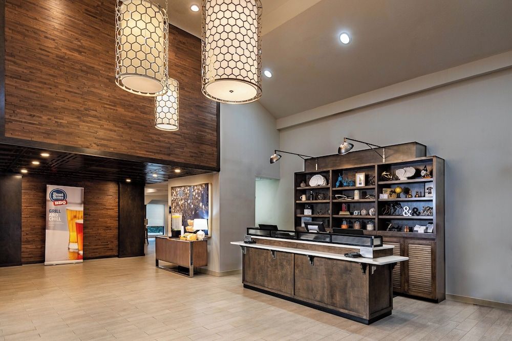 Four Points by Sheraton Charlotte - Lake Norman 3