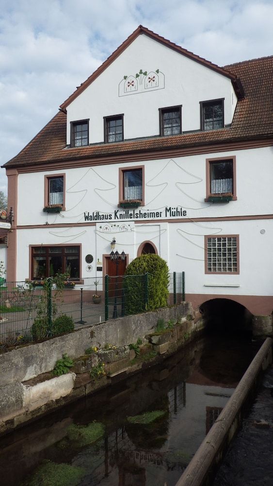 Waldhaus Knittelsheimer Mühle -1 estrellas en Knittelsheim