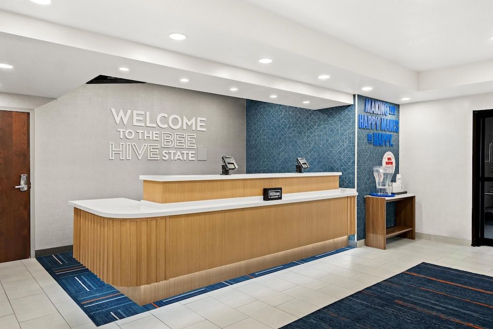 Hampton Inn Provo 2