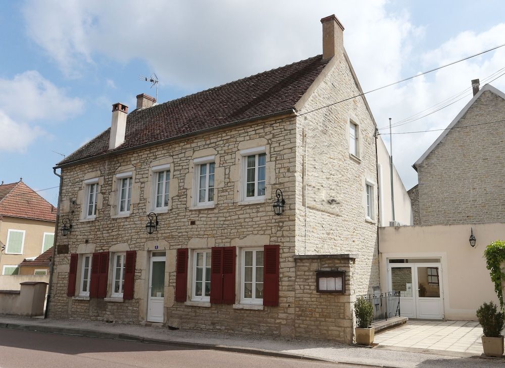 Chambres D'hotes La Chaumiere -1 estrellas en Arcy-sur-Cure