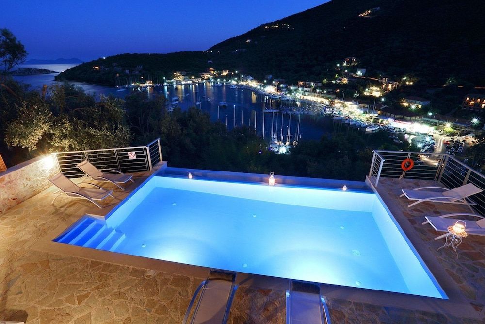 Ktima Aniforeli Luxury Villas -1 estrellas en Sivota
