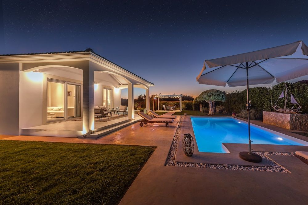 Villa Evanna -1 estrellas en Lefkímmi