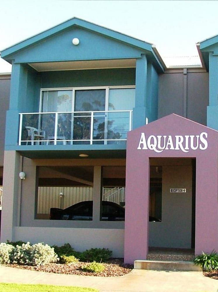 Mollymook Aquarius Apartments 2