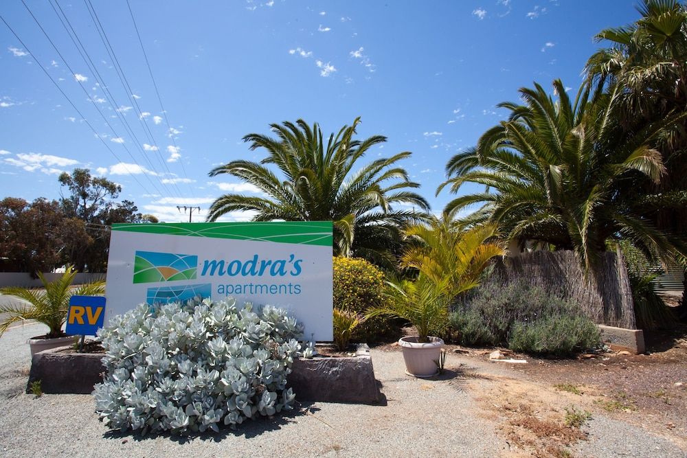 Modra's Apartments 2
