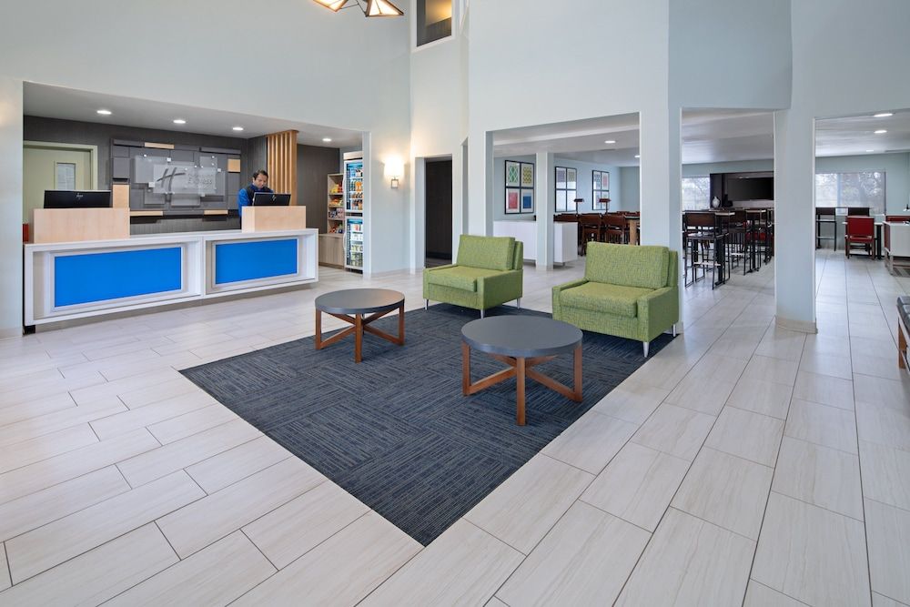 Holiday Inn Express & Suites Watsonville by IHG 3 estrellas en Watsonville
