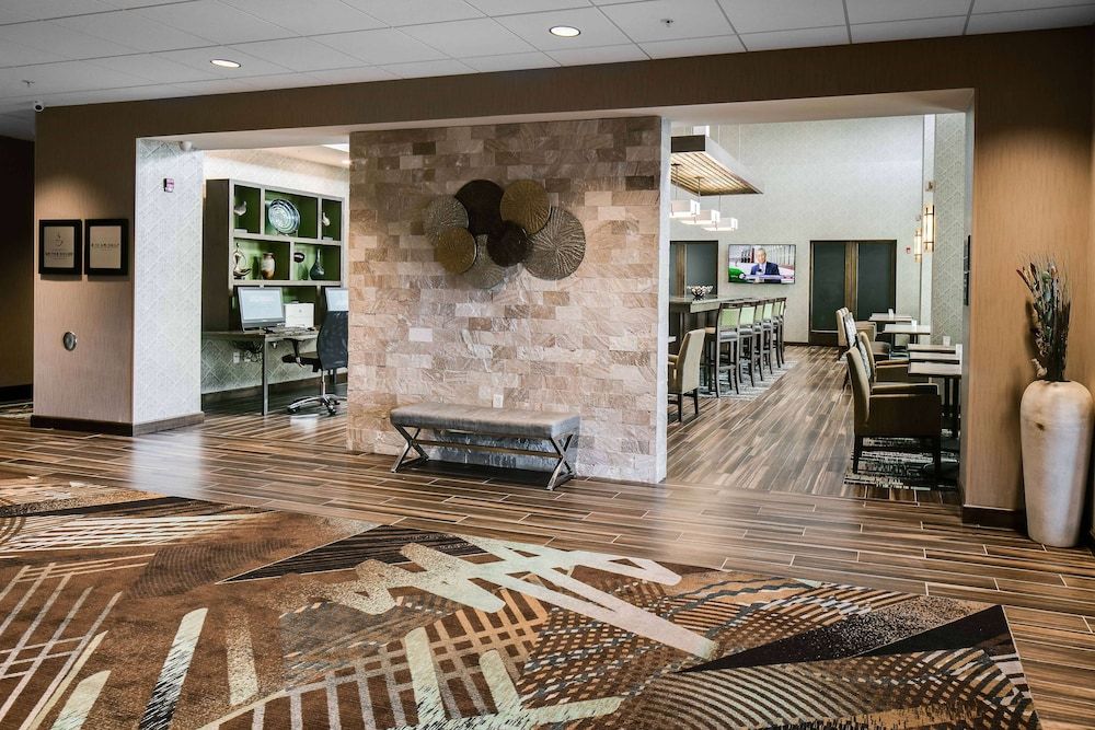 Hampton Inn & Suites Hudson 3