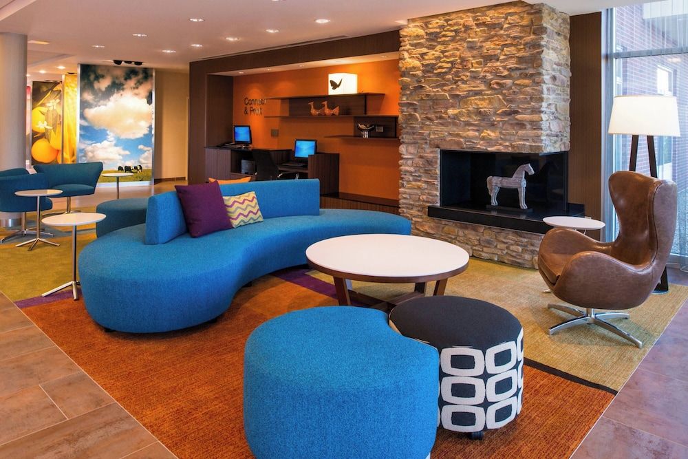 Fairfield Inn and Suites by Marriott Akron Stow 3