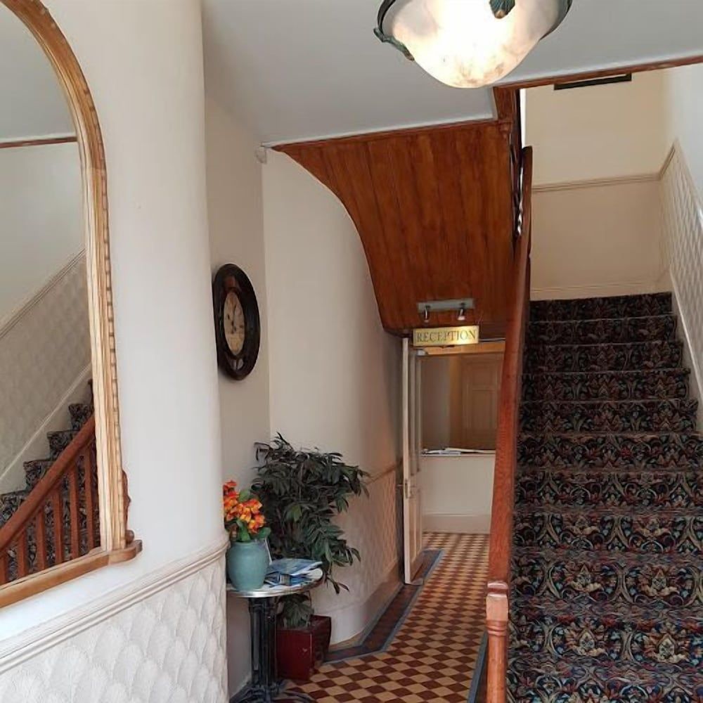 Myles Creek Guesthouse 3