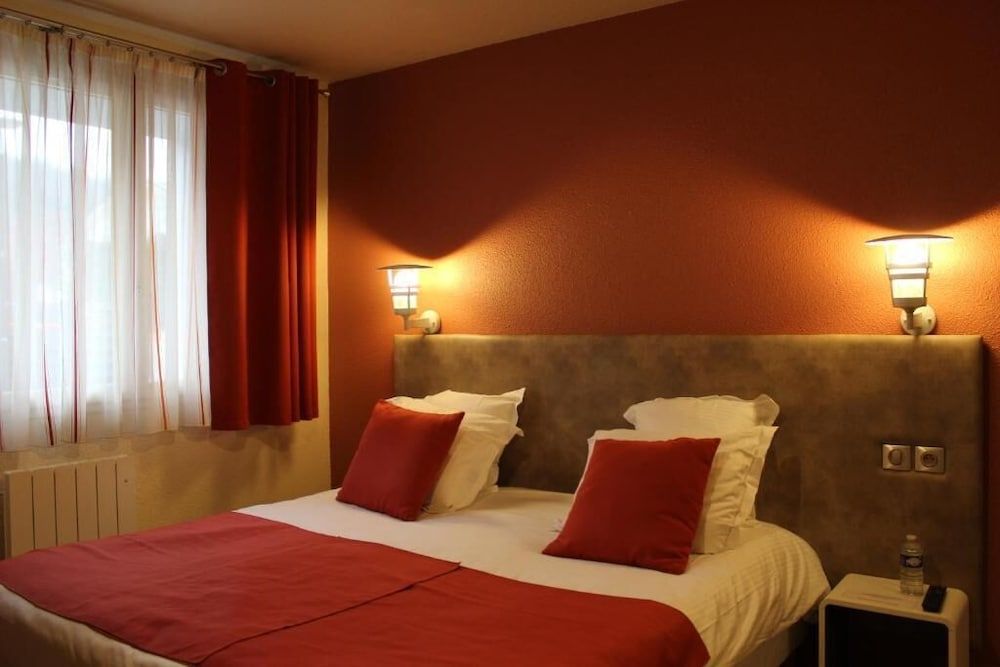 Bellignat Appart Hotel 3