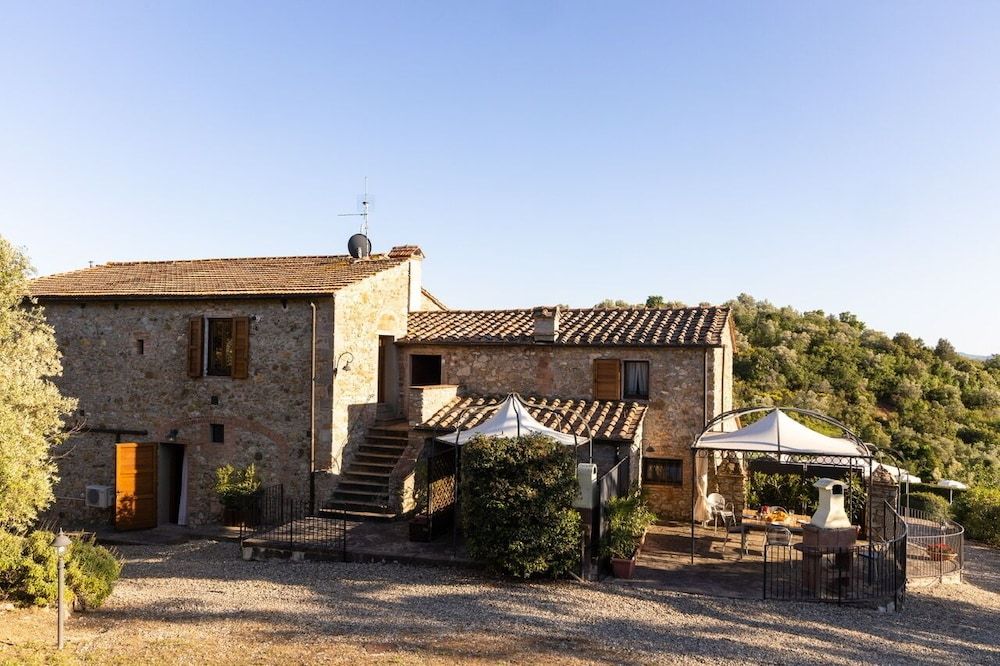 Tenuta Montemassi Podere Montauzzo -1 estrellas en Montemassi