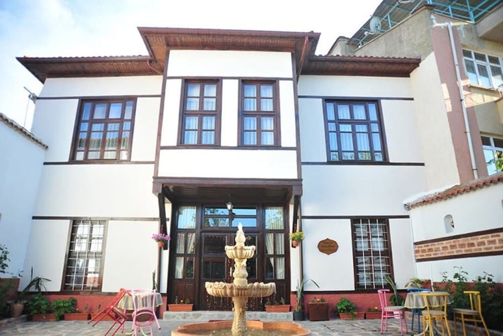 Aksehir Butik Hotel-Hasan Muallim Konukevi -1 estrellas en Aksehir