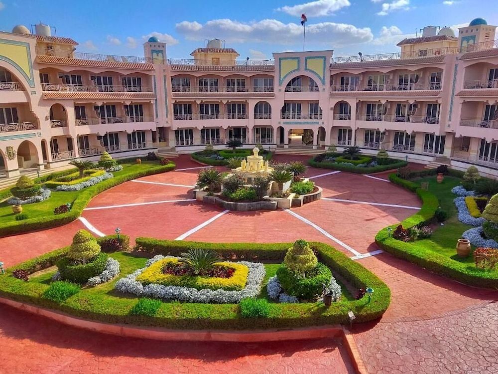 Fayoum Hotel Armed Forces 4 estrellas en ‘Ezbet Sa‘dî Mugâwir