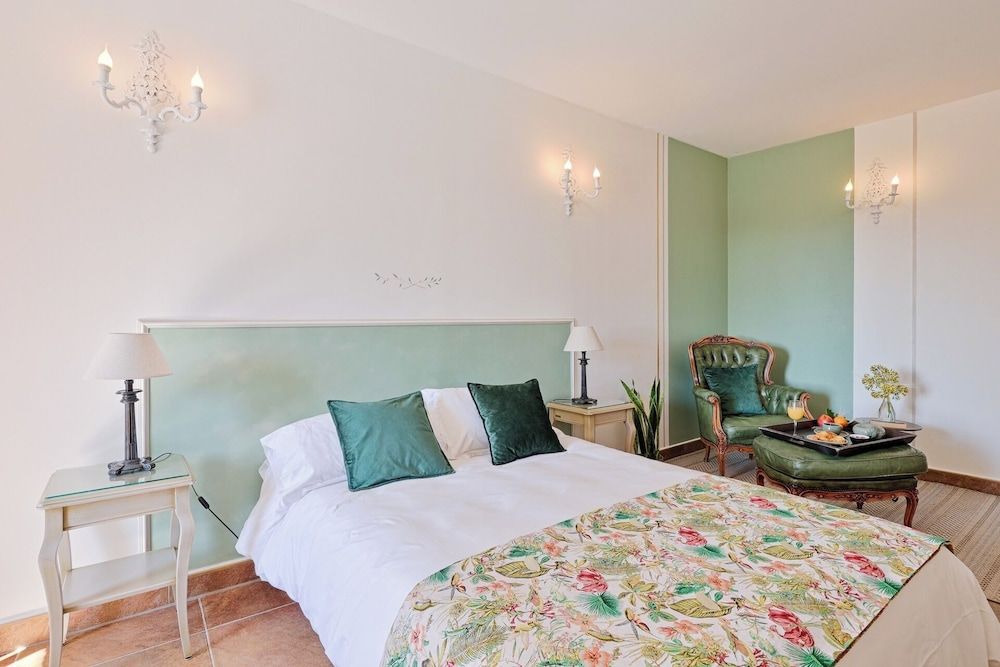 Hostellerie du Cigalou 3