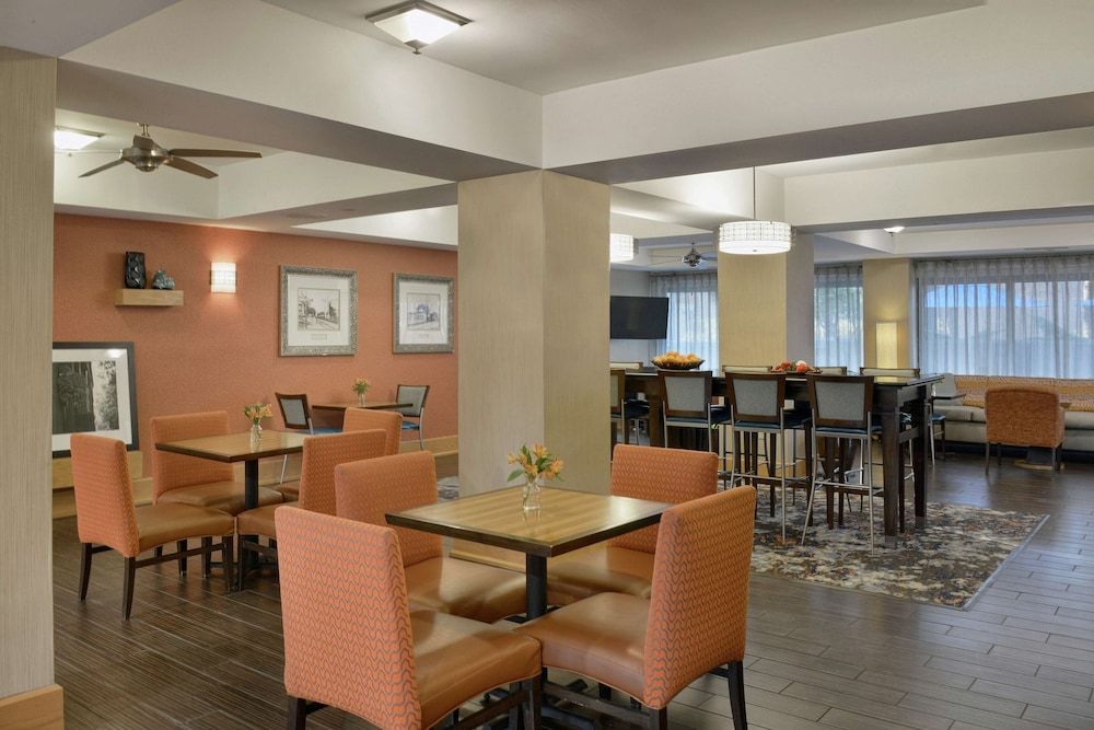 Hampton Inn Collierville 3