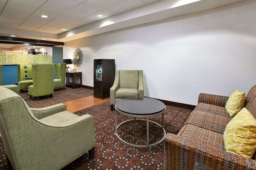 Hampton Inn Cincinnati-Northwest/Fairfield 2