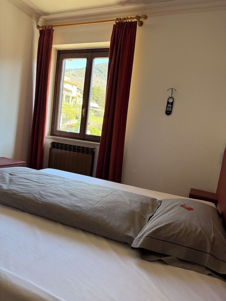 Euro Hotel 2
