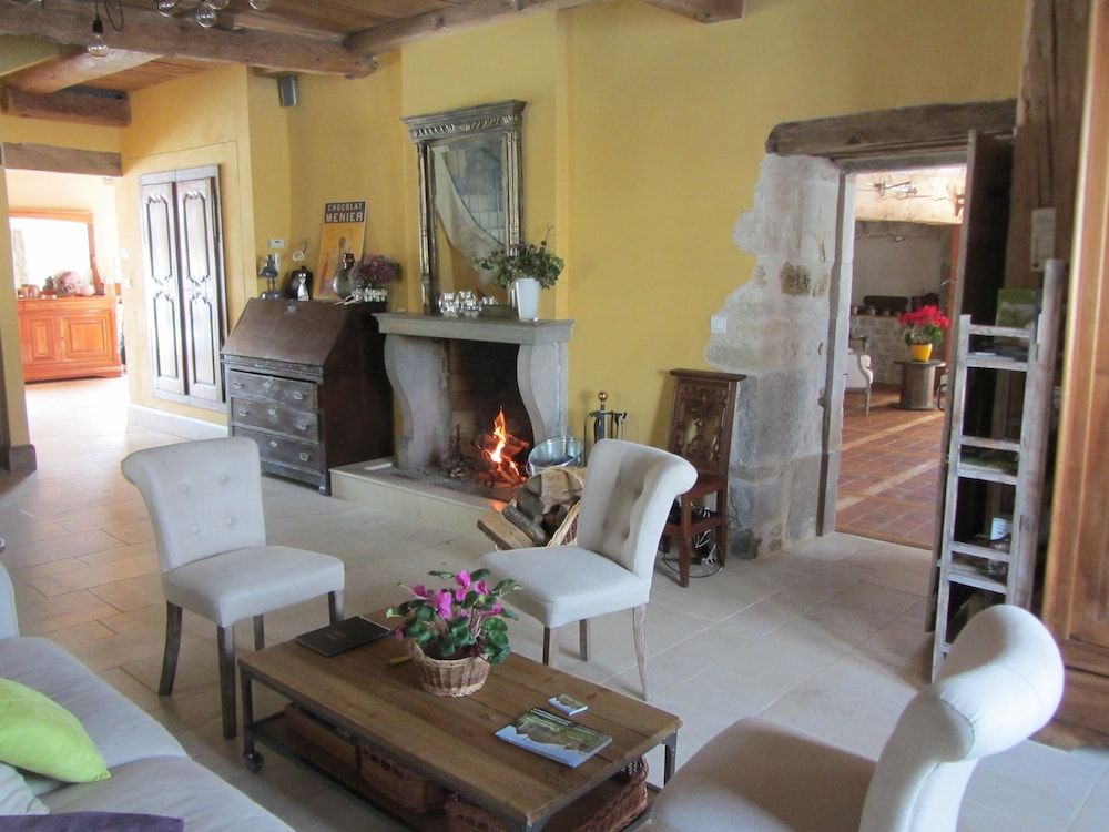 Le Relais des Deux Tours 3