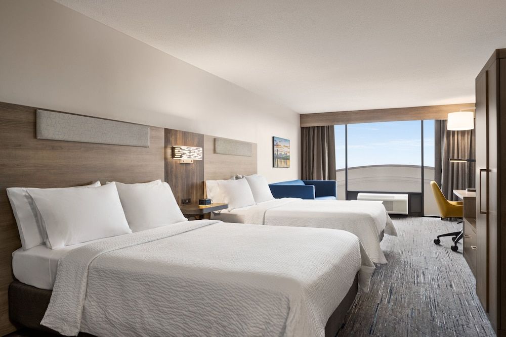 Holiday Inn Express & Suites East Greenbush (Albany-Skyline) by IHG 3
