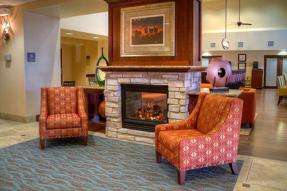 Hampton Inn Suites Altus 3