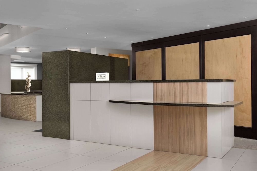 Homewood Suites by Hilton Reading 3