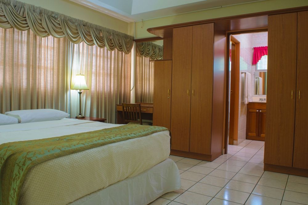Hotel Fontana 2 estrellas en Managua