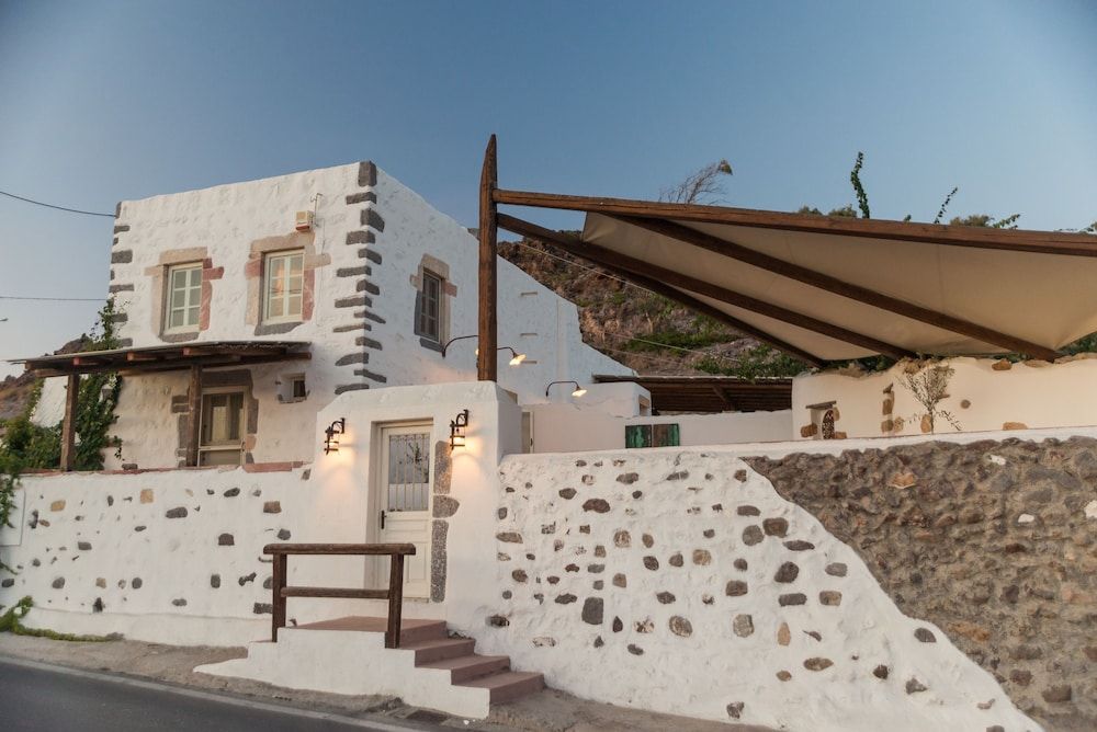 Anemos Houses -1 estrellas en Skala