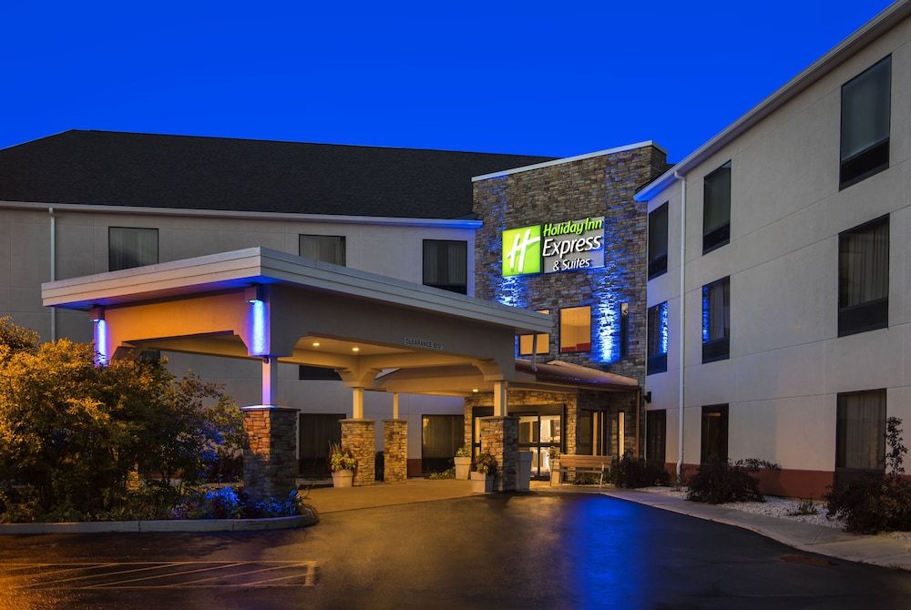 Holiday Inn Express Hotel & Suites Great Barrington by IHG 2 estrelas em Great Barrington